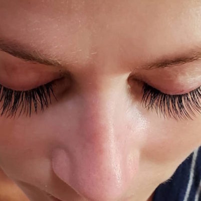 Lindas Glow Eyelash Extensions